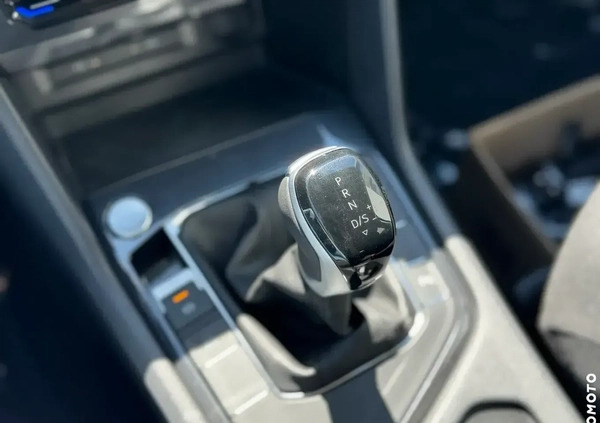 Volkswagen Tiguan Allspace cena 179760 przebieg: 10, rok produkcji 2024 z Ostrów Mazowiecka małe 466